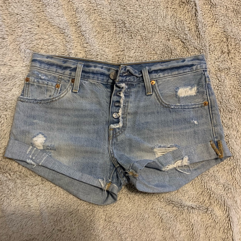 Levi’s Shorts - 26 - women’s